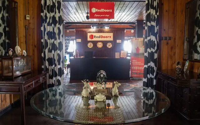 RedDoorz Premium @ Lido Sukabumi