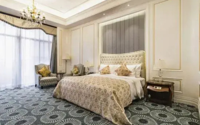 Evergrande Hotel Enping