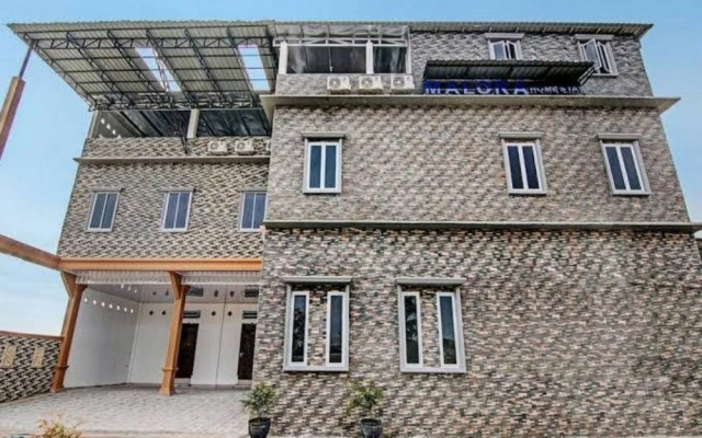 RedDoorz near Parit Indah Pekanbaru