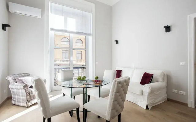 Prestigious Apartments Via Barberini