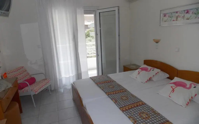 Ioli Apartments