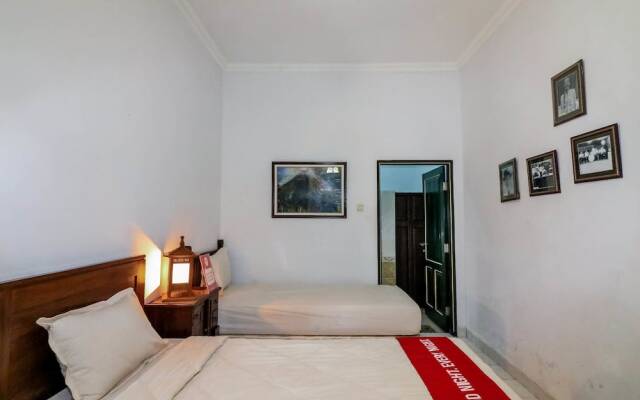 NIDA Rooms Pisang 83B Depok Sleman