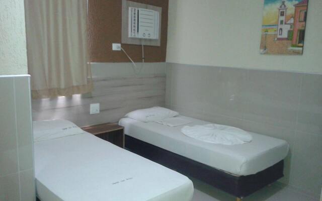 Hotel Uzi Praia