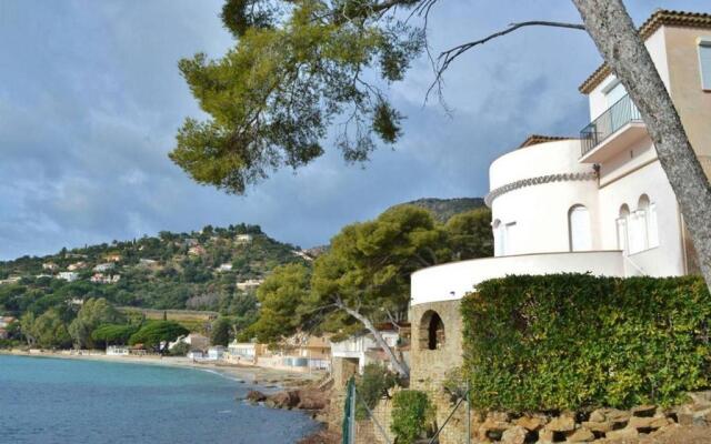 Appartement Le Lavandou, 4 pièces, 6 personnes - FR-1-251-204