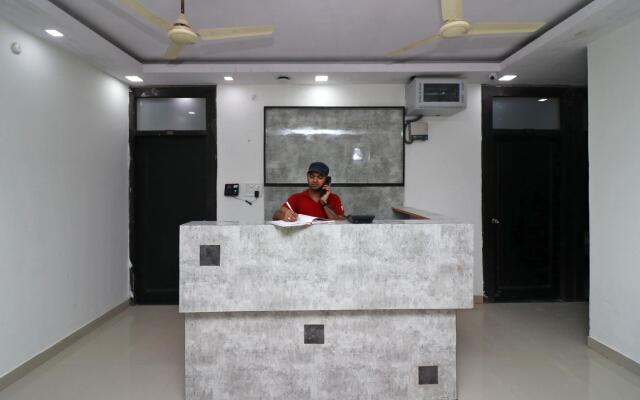 OYO Flagship 30894 Indira Nagar