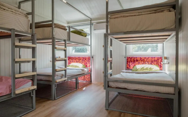 The Yard Hostel Chiang Mai