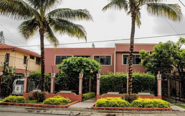 Hostel Nucapacha