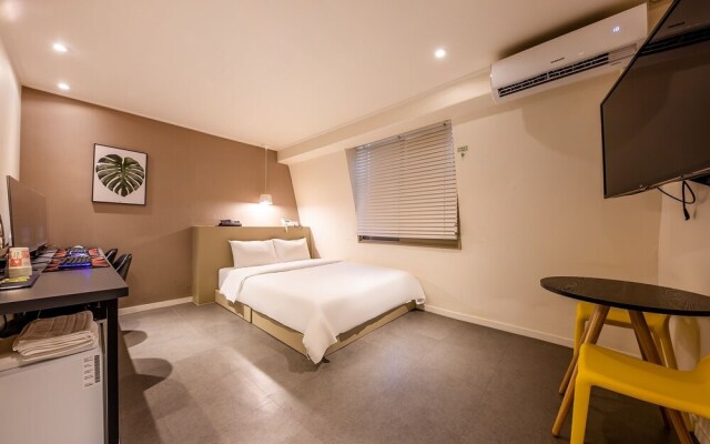 Daejeon Yongjeon Hotel BEN