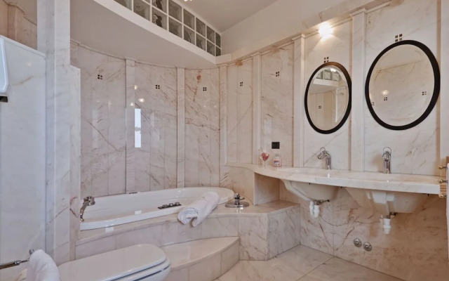 Villa Livia Luxury in Villanuova sul Clisi