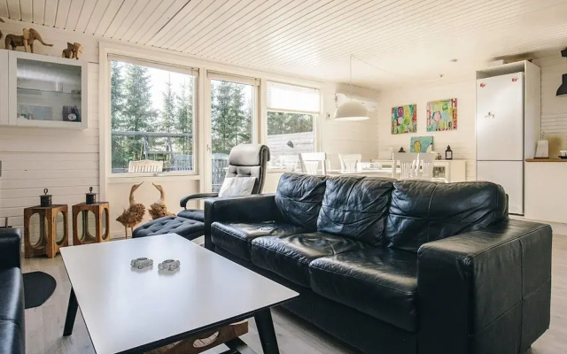 Peaceful Holiday Home in Storvorde near Sea
