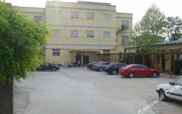 Jiayi Business Hotel