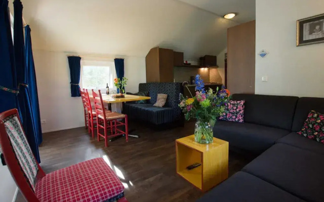 Holiday Lodge in Staphorst With Pool Access