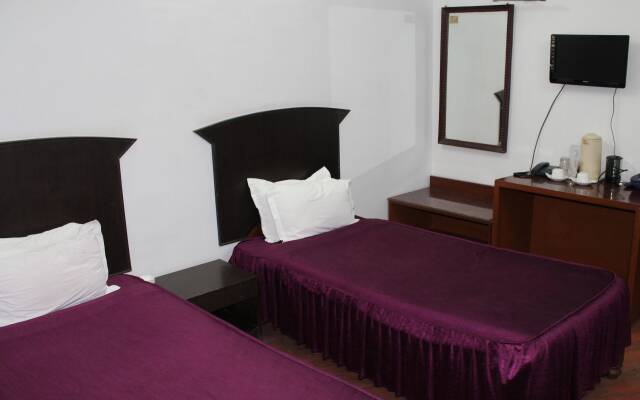 Hotel R.K. International