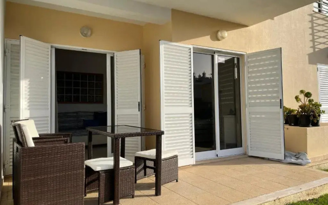 Vila Praia 7 - Beach & Pool apartment