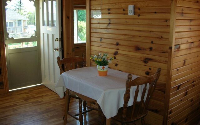 Avonlea Cottages