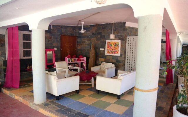 Shantie Shakthi Vagator Resort with Swimming Pool