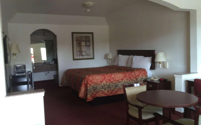 Executive Inn & Suites Schulenburg