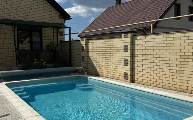 House with a swimming pool on the East 50B