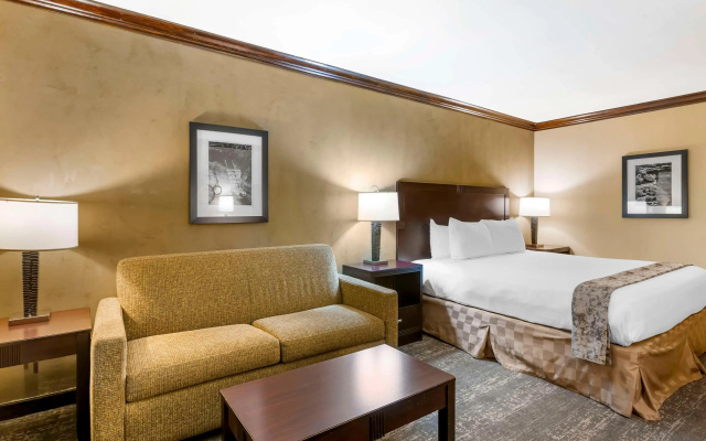 Best Western Plus Raton Hotel - фото 4