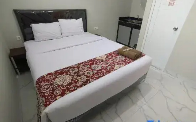 Joy Hotel