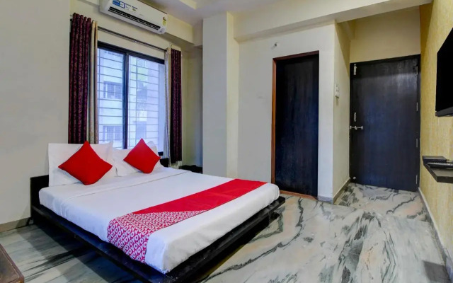 Oyo Flagship 805380 Gandharva Lodging