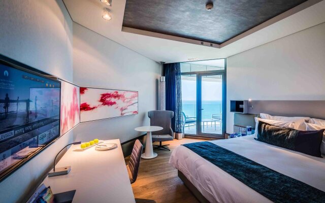 Royal Beach Tel Aviv Hotel