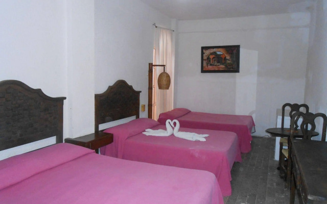 Hotel Corona Zihuatanejo