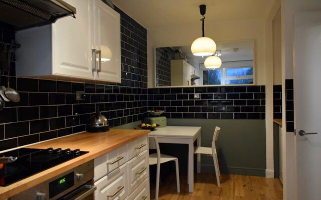 2 Bedroom Flat in West London
