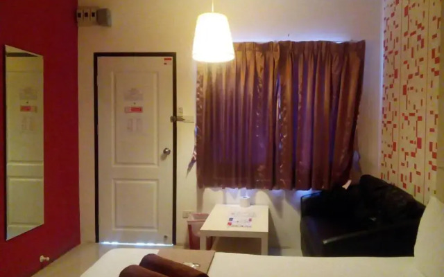 Bearing 26 Hotel