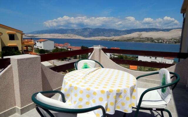 Apartments Valentić 1304