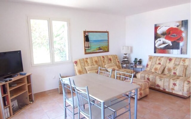 CARLOTTA- AT SEA Apartment 3