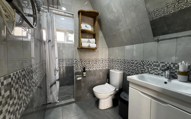 A-house (А-хаус)