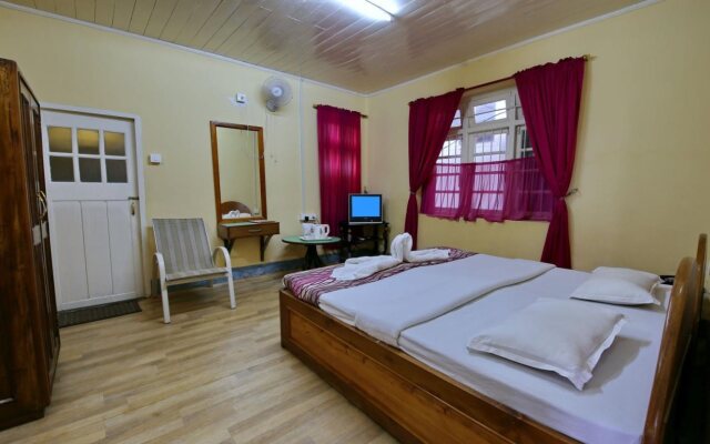 Hotel Tres
