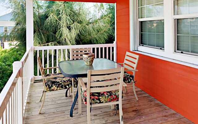 Chloe's Way by RedAwning