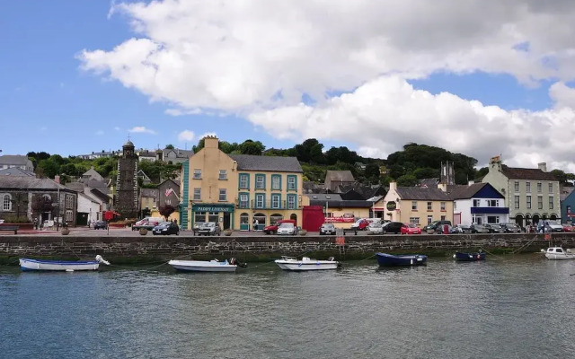 Romantic Apartment - The Youghal