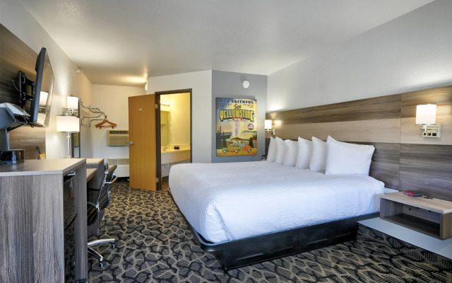 Travelodge by Wyndham Gardiner Yellowstone Park North