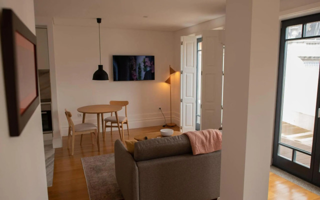 Spacious Studio w/ Balcony & AC by LovelyStay