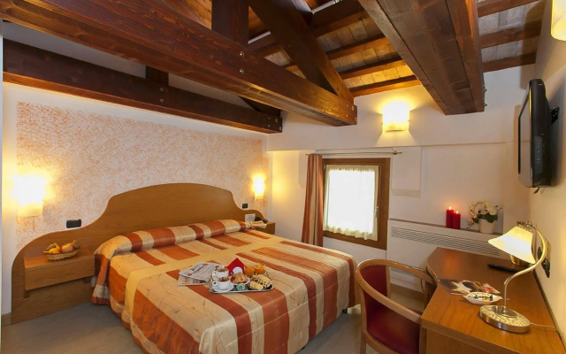 Albergo Antica Corte Marchesini