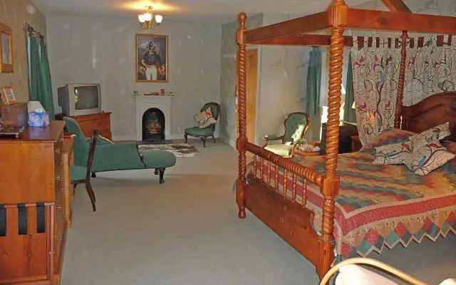 Hafod Elwy Hall - Farm