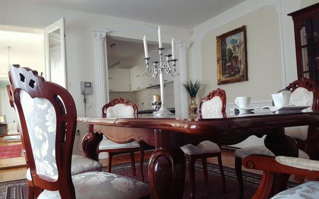 Apartments Vila White House