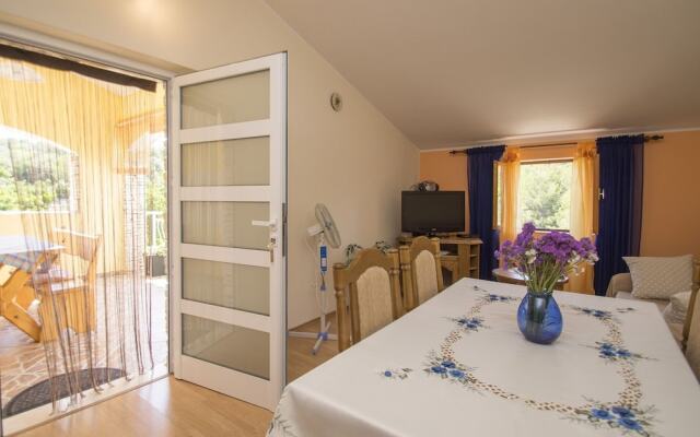 Ante Š - Peaceful and Close to the sea - A2