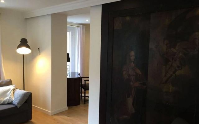 Bellechasse Suite Apartment