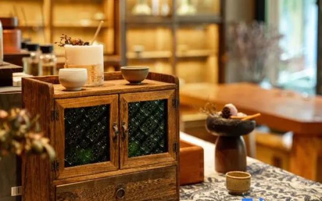 Luye Intangible Cultural Heritage Pottery Homestay (Wenzhou Wuma Street Shamao River) — 3-star hotel in Wenzhou