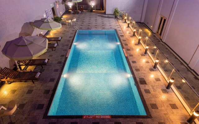 Sunday Hotel Chandigarh Zirakpur