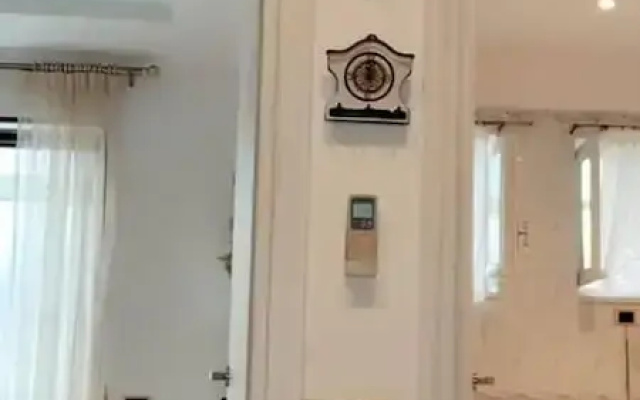 Two Bedrooms Vacation Rental in Minori Center