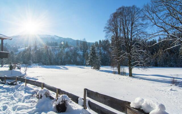 Detached Holiday Home in Ellmau Near the Ski Lift