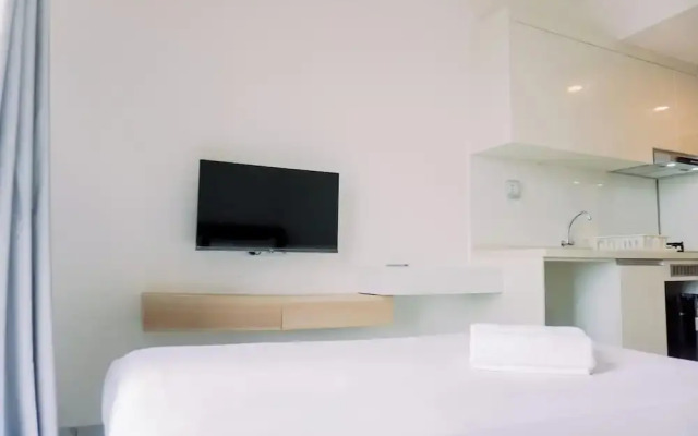 Warm And Simply Studio Room Sky House Alam Sutera Apartment