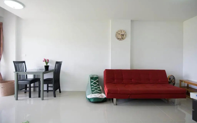 Grand Beach CondoB35 by malai