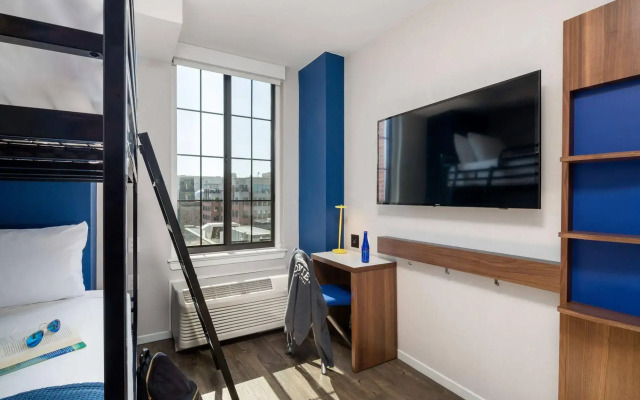 Pod DC Hotel