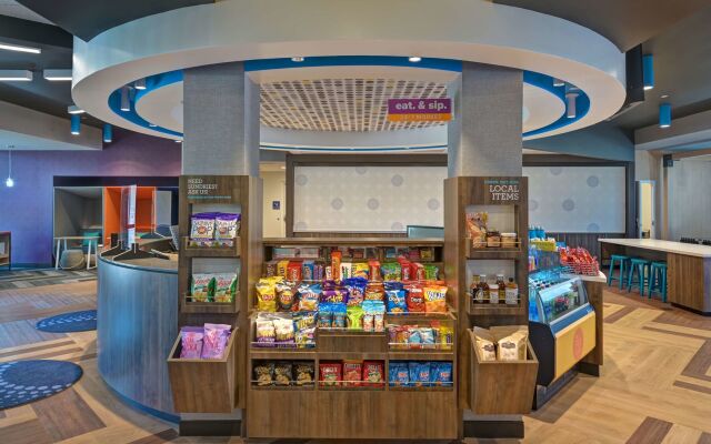 Tru by Hilton Mooresville